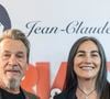 "J'ai eu envie de le faire, donc je l'ai fait", a-t-il simplement expliqué.

Florent Pagny et Azucena Caamaño à la première de la pièce "Jean-Claude et Josephine, une histoire vraie jamais racontée" au théâtre de Passy à Paris le 16 septembre 2025.

© Benjamin Babiz / Bestimage