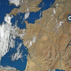 Tatiana Silva, jeune maman de retour à la météo de TF1 après son congé maternité. Le 13 juin 2025.