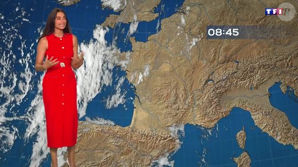 Tatiana Silva, jeune maman de retour à la météo de TF1 après son congé maternité. Le 13 juin 2025.