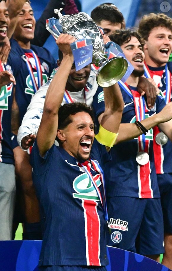 Marquinhos, Vitinha, Joao Neves,  joie des joueurs du PSG - Le PSG (Paris Saint-Germain) remporte la Coupe de France 2025 en battant Reims 3-0 au Stade de France le 24 mai 2025.
© Christain Liewig / Bestimage