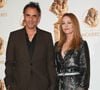 Située non loin du lieu où la chanteuse s'est mariée à Samuel Benchetrit, cette demeure est implantée sur un site de 5 hectares, dont 3 de bois comprenant sept sources.

Samuel Benchetrit et sa femme Vanessa Paradis au photocall de la 33ème cérémonie des Molières aux Folies Bergère à Paris le 30 mai 2022.
© Coadic Guirec / Bestimage