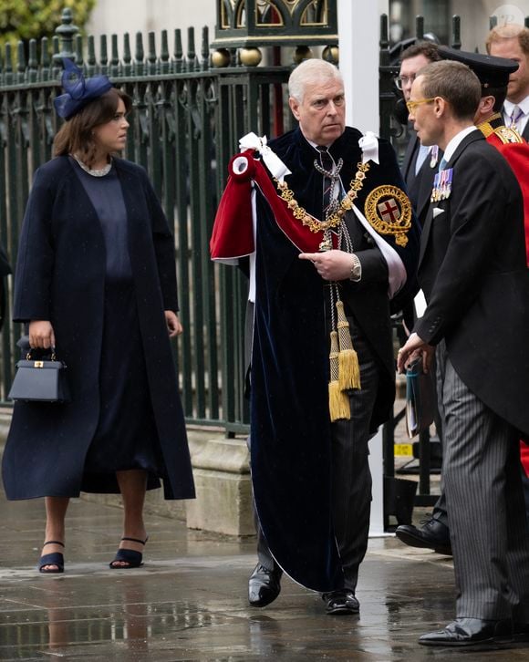 La princesse Eugenie d’York et Le prince Andrew, duc d’York lors de la cérémonie de couronnement du roi d'Angleterre à Londres, Royaume Uni, le 6 mai 2023. (Mirrorpix / Bestimage).