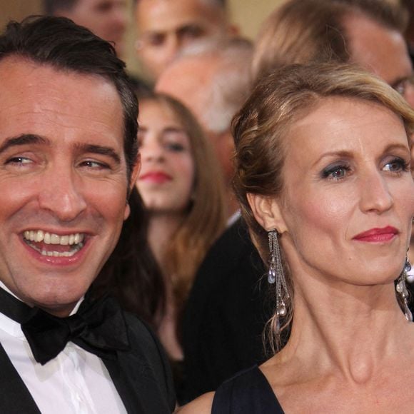Jean Dujardin et Alexandra Lamy à la 84ème cérémonie des Oscars, à Los Angeles.
Bestimage