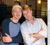 Avec son petit frère Marc, Claude François Junior a vécu avec leur mère Isabelle Forêt au décès de l'artiste... Il n'avait que 9 ans et demi à l'époque.

Marc et Claude François Jr posent après le dernier spectacle de Belles Belles Belles au théâtre Olympia à Paris 18 janvier 2004. Crédit Serge Arnal/Abaca