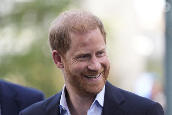 Le duc de Sussex arrive pour une visite au Centre d'études sur les blessures causées par les explosions de l'Imperial College London, au Sir Michael Uren Hub à White City, à l'ouest de Londres.  © Chown Aaron/PA Photos/ABACA
