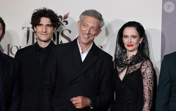 Exclusif - Louis Garrel, Vincent Cassel, Eva Green - Les acteurs du film "Les Trois Mousquetaires : D'Artagnan" à l'avant-première aux Invalides à Paris le 21 mars 2023.

© Jacovides / Guirec / Moreau / Bestimage