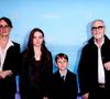 Son fils de neuf ans, Hélios, a pris la parole

Tchéky Karyo, sa compagne Valérie Keruzoré et leurs enfants - Tapis rouge de la soirée de clôture de la 7ème édition du festival Cineroman à Nice le 4 octobre 2025. © Bebert-Jacovides/Bestimage