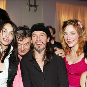 Béatrice Dalle, Dominique Besnehard, Florent Pagny, Julie Depardieu et Corinne Cobson au Palais Chaillot à Paris (archive)
©OLIVIER BORDE / BESTIMAGE