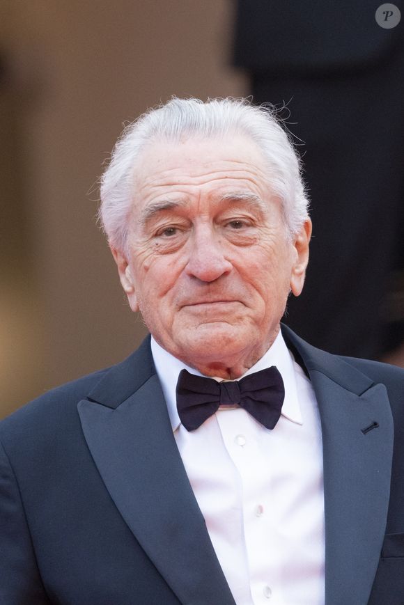 Robert De Niro - Montée des marches du film « Partir un jour » pour la cérémonie d’ouverture du 78ème Festival International du Film de Cannes, au Palais des Festivals à Cannes. Le 13 mai 2025
© Jacovides-Moreau / Bestimage