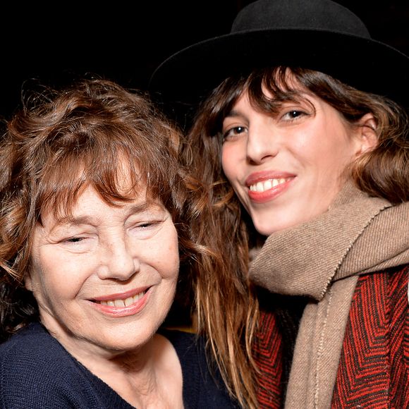 Lou Doillon partage un beau souvenir avec Jane Birkin

Jane Birkin et sa fille Lou Doillon - Ouverture de la rétrospective Jane Birkin à la cinémathèque française à Paris. © Veeren/Bestimage