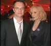 Sylvie Vartan a des choses à dire ! David Hallyday - Sylvie Vartan - Diner de Gala de la monde contre le Sida au Pavillon d'Armenonville. (RINDOFF-BELLAK / BESTIMAGE).