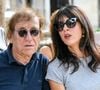 Quelques jours après l’annonce de sa disparition, Catherine Ringer a été entourée de nombreuses personnalités du monde artistique pour ses obsèques.

Alain Souchon et Nolwenn Leroy aux arrivées des obsèques de Catherine Ringer, la chanteuse des Rita Mitsouko, au cimetière de Montmartre, dans le 18ème arrondissement de Paris, France, le 19 septembre 2026. © Bestimage