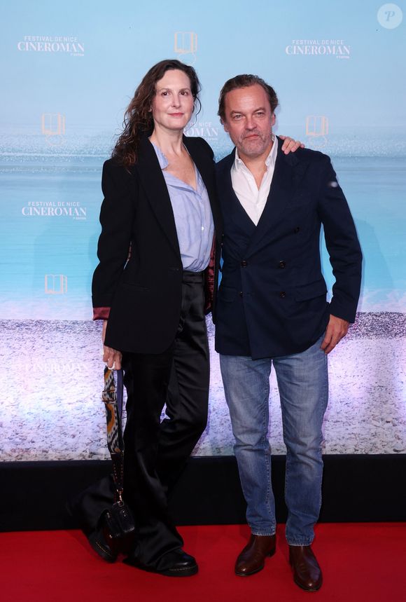 Justine Lévy et son compagnon Patrick Mille - Tapis rouge lors de la 7ème édition du festival Cinéroman à Nice le 1er Octobre 2025. © Bebert-Jacovides/Bestimage