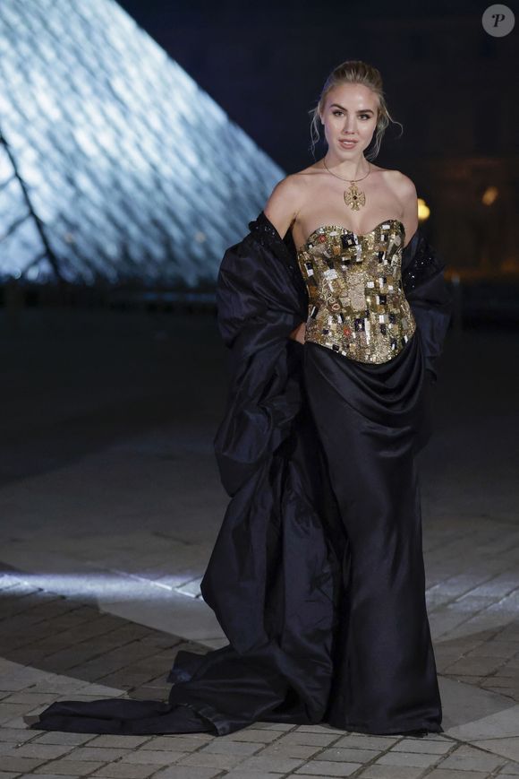 Princess (Princesse) Maria Carolina de Bourbon des Deux-Siciles, - Arrivées au Grand Dîner du Louvre 2026 à Paris pendant la fashion week Prêt à Porter femme automne/hiver 2026-2027 (PFW)
 
© Olivier Borde / Bestimage