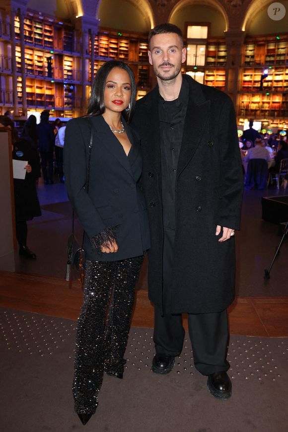 "Mon mari m’avait dit qu’il y allait avoir une tempête aujourd’hui et je pensais qu’il exagérait. C’est une vraie tempête" avait déclaré la chanteuse à ses abonnés.

Christina Milian et son mari M. Pokora assistent au photocall " Make a Wish Gala " à Paris, France, le 25 novembre 2024 à Paris, France. Photo by Jerome Dominé/ABACAPRESS.COM