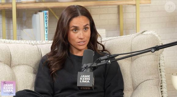 Un "médecin" qui a changé son alimentation afin que la nourriture qu'elle ingurgite soit une sorte de médecine. 

Meghan Markle lors d'une interview pour un podcast. Mai 2025.
Picture supplied by JLPPA