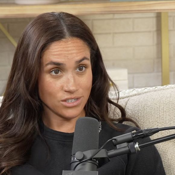 Un "médecin" qui a changé son alimentation afin que la nourriture qu'elle ingurgite soit une sorte de médecine. 

Meghan Markle lors d'une interview pour un podcast. Mai 2025.
Picture supplied by JLPPA