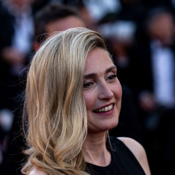 ... car elle se nomme Tadelie !

Julie Gayet arrive à la projection de 'Fjord' dans le cadre du 79ème Festival de Cannes à Cannes, France, le 18 mai 2026. Photo Ammar Abd Rabbo/ABACAPRESS.COM
