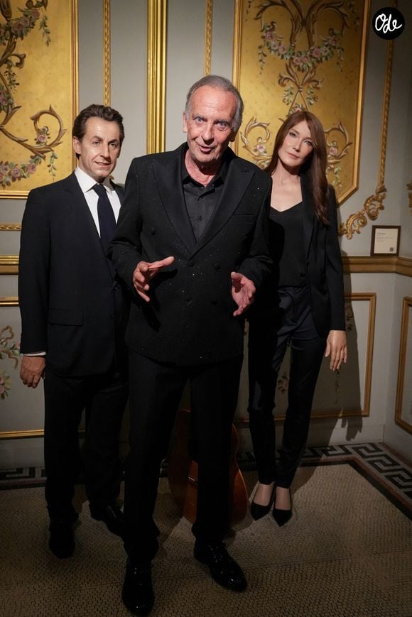 Exclusif - Yves Lecoq et les statues de cire de Nicolas Sarkozy et Carla Bruni - Yves Lecoq fête ses 80 ans au musée Grévin à Paris le 4 mai 2026.
© Anne-Sophie Guebey / Bestimage