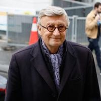 "La scène, c’est définitivement terminé pour moi" : Olivier Lejeune doit stopper tous ses projets, le comédien s'explique dans un message