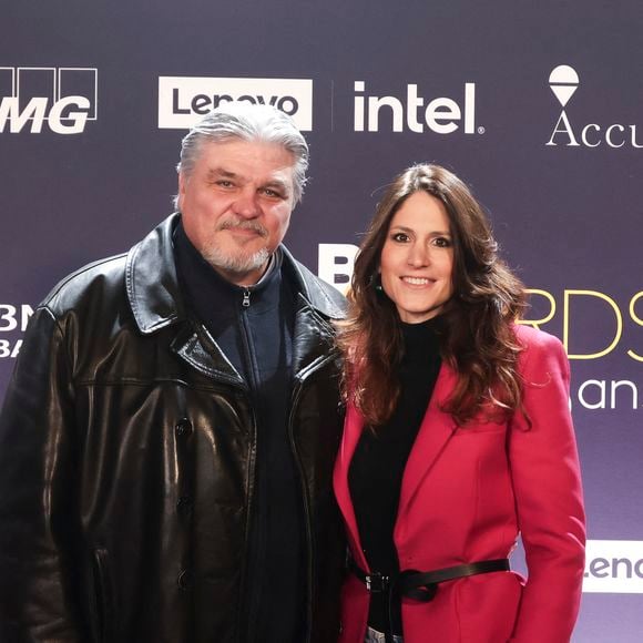David Douillet et sa femme Vanessa, au photocall de la cérémonie des BFM awards au Grand Palais à Paris le 13 janvier 2025.

© Jack Tribeca / Bestimage