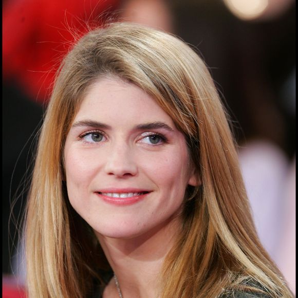 Alice Taglioni dans "Vivement Dimanche" Guillaume Gaffiot/Bestimage