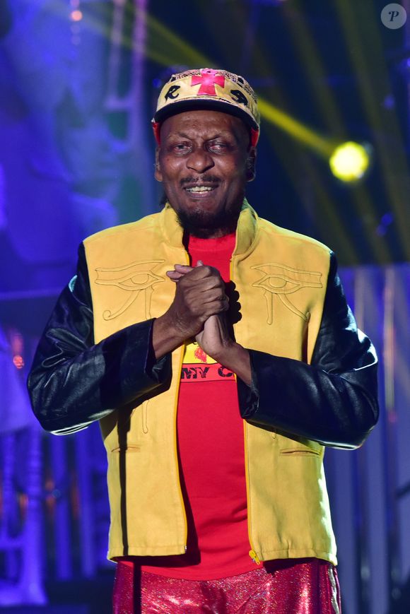 "À tous ses fans à travers le monde, sachez que votre soutien a été sa force tout au long de sa carrière, poursuit-elle. Il a vraiment apprécié chaque fan pour leur amour."

Exclusif - Jimmy Cliff - Enregistrement de la dernière émission "Les Années Bonheur". © Giancarlo Gorassini / Bestimage