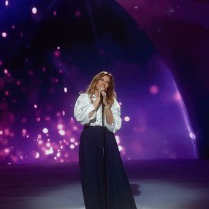 Exclusif - Hélène Ségara - Enregistrement de l'émission "Les disques d'or de l'année" au Dôme de Paris, présentée par E.Gossuin et diffusée le 24 décembre à 21h10 sur M6. © Christophe Clovis / Bestimage