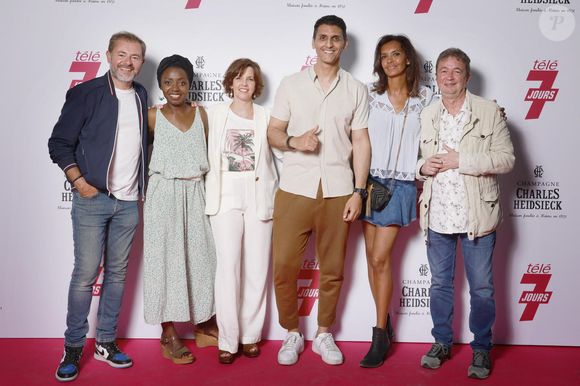 Exclusif - Jérôme Anthony, Claudia Mongumu, Nathalie Renoux, Ryad Baxx, Karine Le Marchand et Frédéric Bouraly - Soirée "Télé 7 Jours Summer Party" au restaurant "Monsieur Bleu" à Paris le 14 juin 2022. © Christophe Aubert via Bestimage