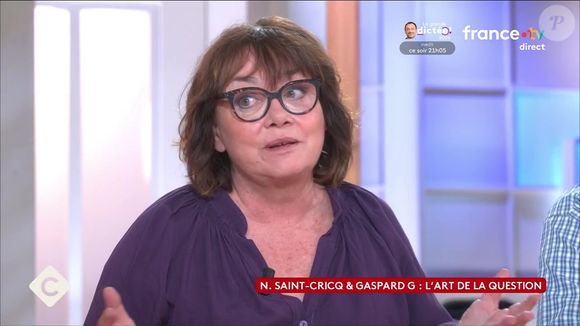 Toutefois, elle reconnaît pleinement le talent de son fils et n’hésite pas à le qualifier de journaliste “formidable”.

Malgré ce "rendez-vous manqué" avec le barreau ou la baguette, Nathalie Saint-Cricq ne cache pas son admiration, avouant qu'elle trouve son fils "formidable" dans ce qu'il fait.