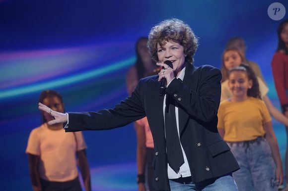 Exclusif - Sabine Paturel - Enregistrement de l'émission "300 choeurs chantent Les tubes d'un jour" à Paris, qui sera diffusée le 19 mars 2021 sur France 3. Le 15 septembre 2020
Tiziano Da Silva / Bestimage