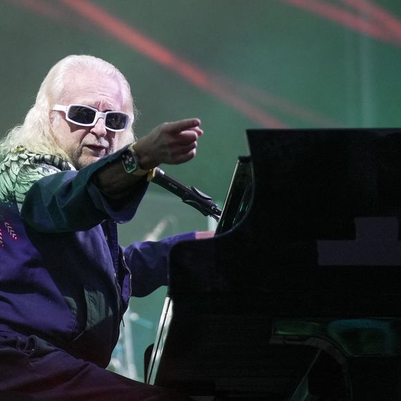 Michel Polnareff en concert lors du festival du Printemps de Pérouge au Château de Saint-Exupéry à Saint-Maurice de Rémens. Le 28 juin 2023
© Sandrine Thesillat / Panoramic / Bestimage