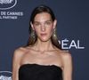 Depuis qu'elle s'est fait connaître par le public français et international, l'ascension de Charlotte Cardin est fulgurante. Peut-être même un peu trop. 

Charlotte Cardin à la soirée des "Lights on Woman Award" lors du 78ème Festival International du Film de Cannes, sur la plage des Palmes à Cannes

© Denis Guignebourg/BestImage