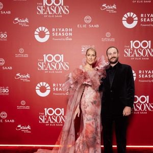 Celine Dion et son fils René-Charles Angélil au photocall du défilé anniversaire Elie Saab "1001 Seasons of Elie Saab" à l'espace "The Venue" à Riyad, Arabie saoudite le 13 novembre 2024. © Tiziano Da Silva / Bestimage