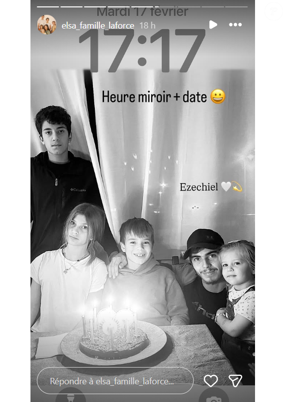 Sur Instagram, elle publie une photo avec heure miroir - 17h17 - et la date du jour, le 17/02.

Elsa Laforce rend hommage à son fils Ezechiel, parti trop tôt.