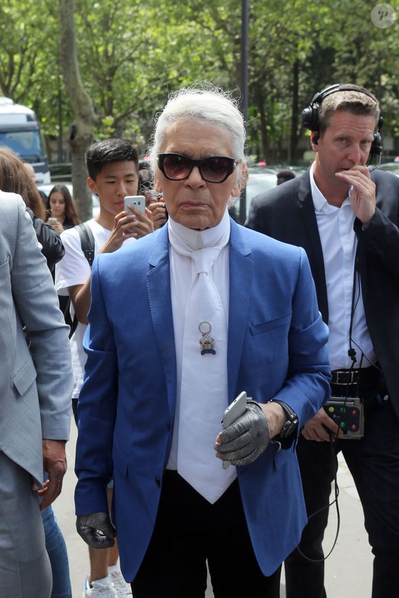 Karl Lagerfeld au défilé de mode Dior Hommes printemps-été 2017 au Tennis Club de Paris, le 24 juin 2016. © CVS / Veeren / Bestimage