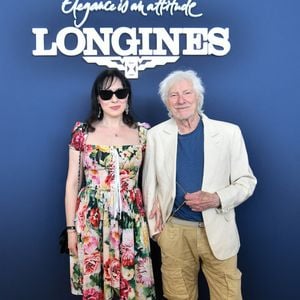 Hugues Aufray et sa femme Murielle dans l’espace VIP “le Pavillon Eiffel,” lors de la 12ème édition Longines Paris Eiffel Jumping au pied de la Tour Eiffel sur le Champ-de-Mars à Paris, France le 20 juin 2026

© Perusseau / Veeren / Bestimage
