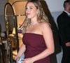 La chanteuse ne pourra finalement pas se produire au World Festival Ambert, dont la première journée a été annulée en raison des orages.

La chanteuse Helena (Héléna Bailly) dans l'hôtel Martinez lors du 79ème festival de Cannes, France, le 16 mai 2026.

© Gedeon Taieb/Bestimage