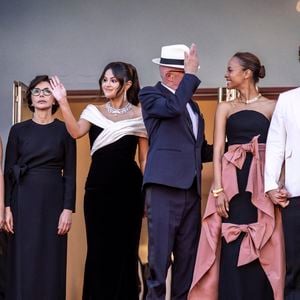 La chanteuse Camille, Adriana Paz, Rachida Dati, Selena Gomez, Jacques Audiard, Zoe Saldana, Edgar Ramirez, Karla Sofia Gascon - Montée des marches du film « Emilia Perez » lors du 77ème Festival International du Film de Cannes, au Palais des Festivals à Cannes. Le 18 mai 2024
© Olivier Borde / Bestimage