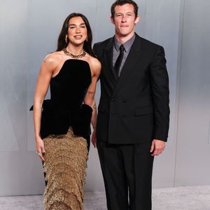 Los Angeles, Dua Lipa et Callum Turner assistent à la 31ème soirée annuelle des Oscars de Vanity Fair organisée par Mark Guiducci au Los Angeles County Museum of Art (LACMA) à Los Angeles le 15 mars 2026.
Crédit : Backgrid USA / Bestimage


Sur la photo : Dua Lipa, Callum Turner