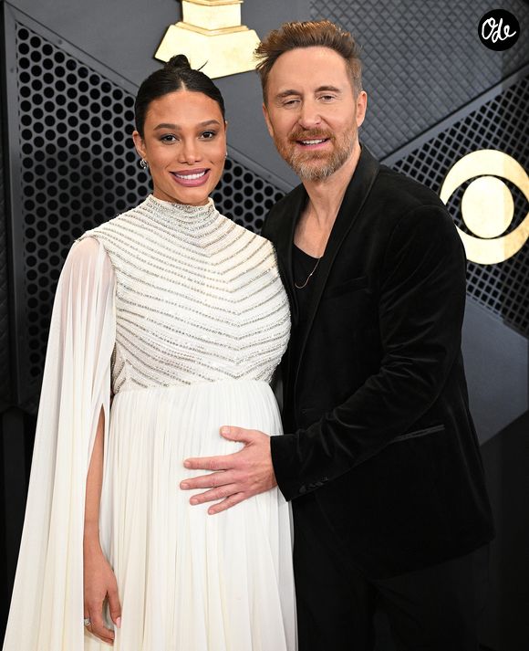 David Guetta et sa compagne Jessica Ledon, enceinte - Arrivées à la 66e édition des Grammy Awards à la Crypto.com Arena de Los Angeles le 4 février 2024.