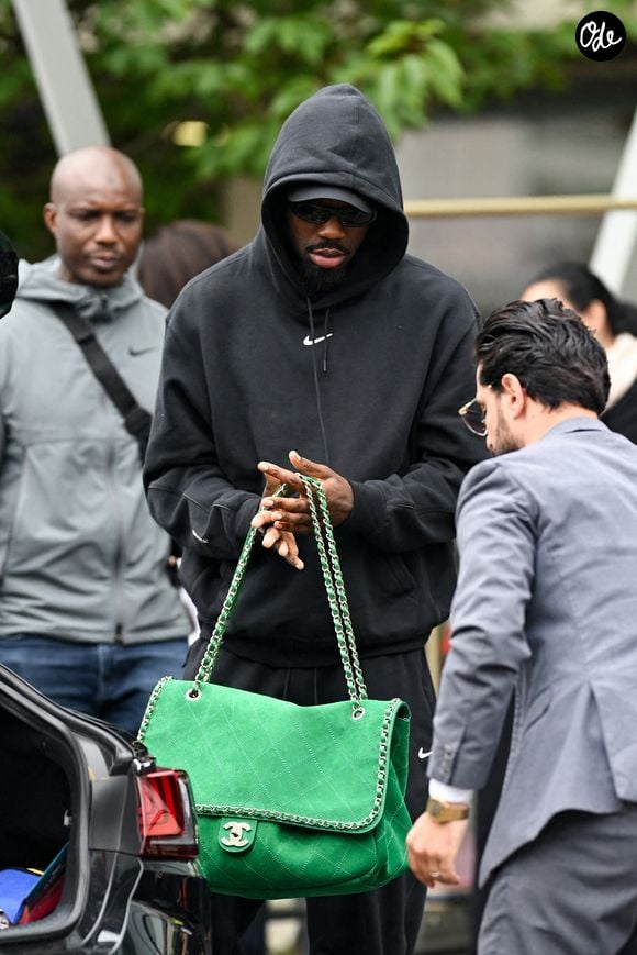 Marcus Thuram et L'équipe de France de football s'envole du Bourget pour rejoindre Boston aux États-Unis afin de participer à la Coupe du monde de la FIFA (du 11 juin au 19 juillet, aux États-Unis, au Canada et au Mexique), le 10 juin 2026. © Pierre Perusseau/Bestimage