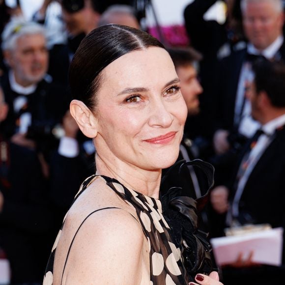 Géraldine Pailhas - Montée des marches du film " La vénus électrique " pour la cérémonie d'ouverture du 79ème Festival International du Film de Cannes, le 12 mai 2026. © Jacovides-Moreau /Bestimage