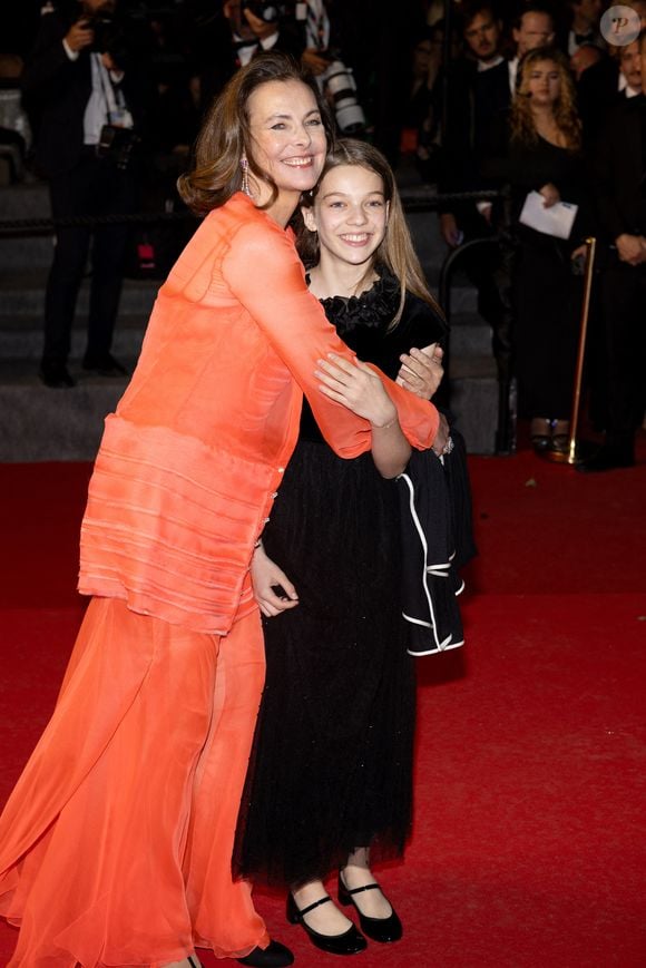 Il a publié une image de sa fille Darya avec son petit frère Balthazar et c'est plutôt rare ! 

Carole Bouquet et sa petite-fille Darya Rassam - Descente des marches du film « Le comte de Monte-Cristo » lors du 77ème Festival International du Film de Cannes, au Palais des Festivals à Cannes. Le 22 mai 2024
© Jacovides-Moreau / Bestimage