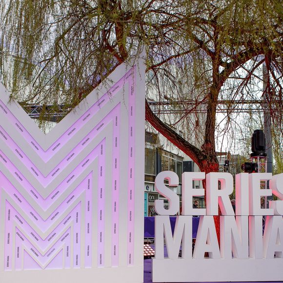 Ambiance - Cérémonie d'ouverture du festival Series Mania à Lille le 21 mars 2025. Stéphane Vansteenkiste/Bestimage