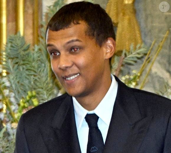 Stromae a été décoré par le roi Philippe de Belgique en tant que Commandeur de l'Ordre de la Couronne à Bruxelles en Belgique le 21 novembre 2024.