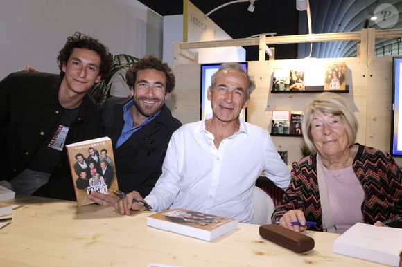 Famille Kretz - Festival du livre de Paris 2024 le 12 avril 2024.
© Cedric Perrin / Bestimage