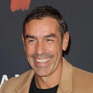 Comme il l’a montré sur Instagram, Robert Pirès s’est essayé à un nouveau métier

Robert Pirès lors de l'avant-première du film "Monsieur Aznavour"  au cinéma Le Grand Rex à Paris le 22 octobre 2024.

© Coadic Guirec / Bestimage