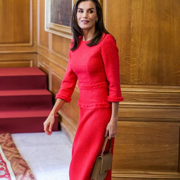 La reine Letizia d'Espagne, le roi Felipe d'Espagne. La princesse Leonor, la princesse Sofia assistent aux audiences royales pour les prix Princesse des Asturies à l'hôtel reconquista le 25 octobre 2024 à Madrid, Espagne par Archie Andrews/ABACAPRESS.COM