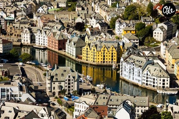 La jolie ville d'Ålesund - © Nikonpete / 123RF